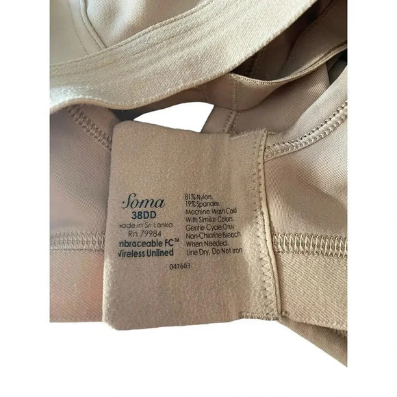Soma Embraceable Beige Full Coverage Wireless Unlined Nursing Bra Size 38DD - Picture 8 of 8